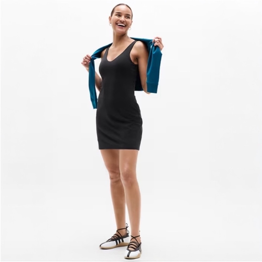 Athleta Transcend Dress Large - Picture 6 of 17